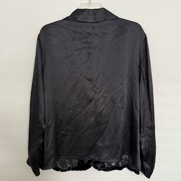 Diane Von Furstenberg Black Silk Velvet Button Up Blouse Plus Size 1X Editorial - Picture 2 of 7